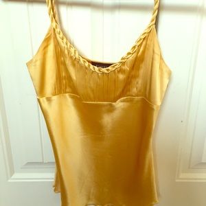 bebe gold top